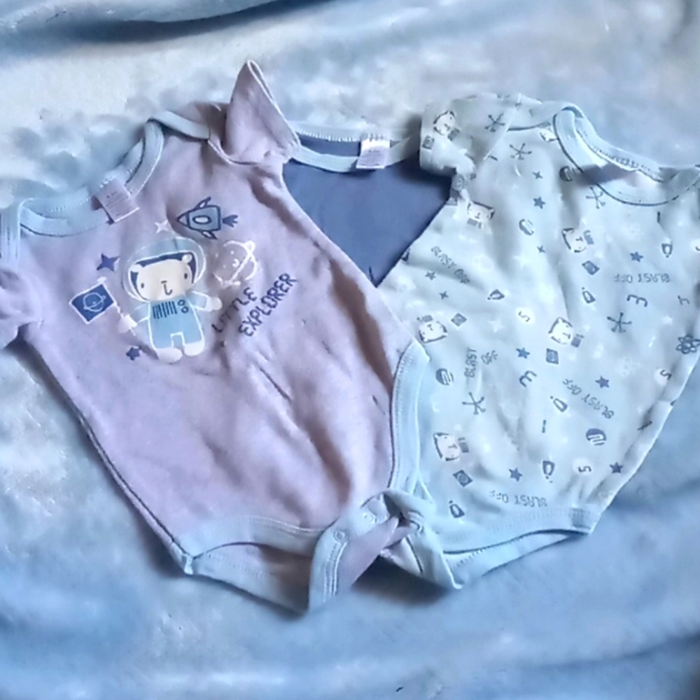 3 piece space bear onesie 6-9m